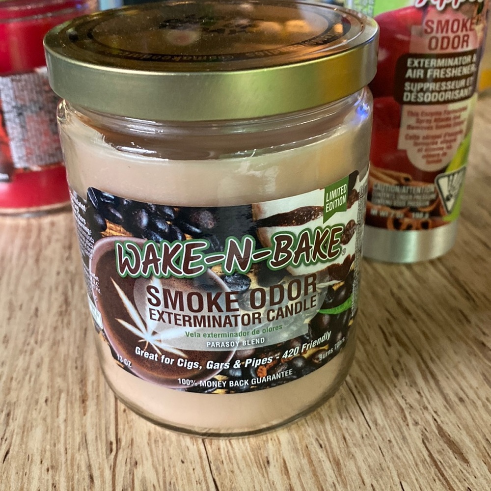 Odor exterminator candle Bake & Bake